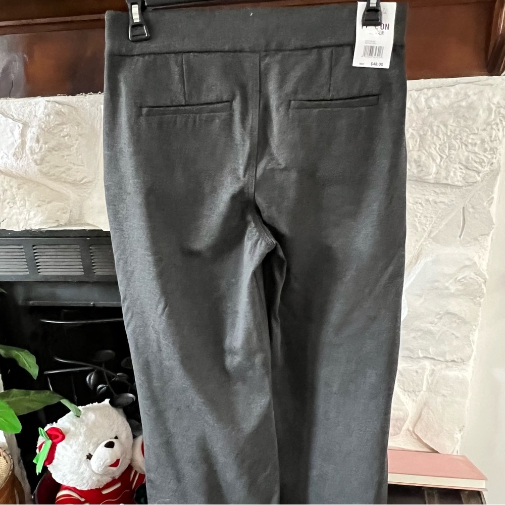 Gloria Vanderbilt Gray Wide-Leg Trouser Pants NWT Size 8 - Picture 2 of 11